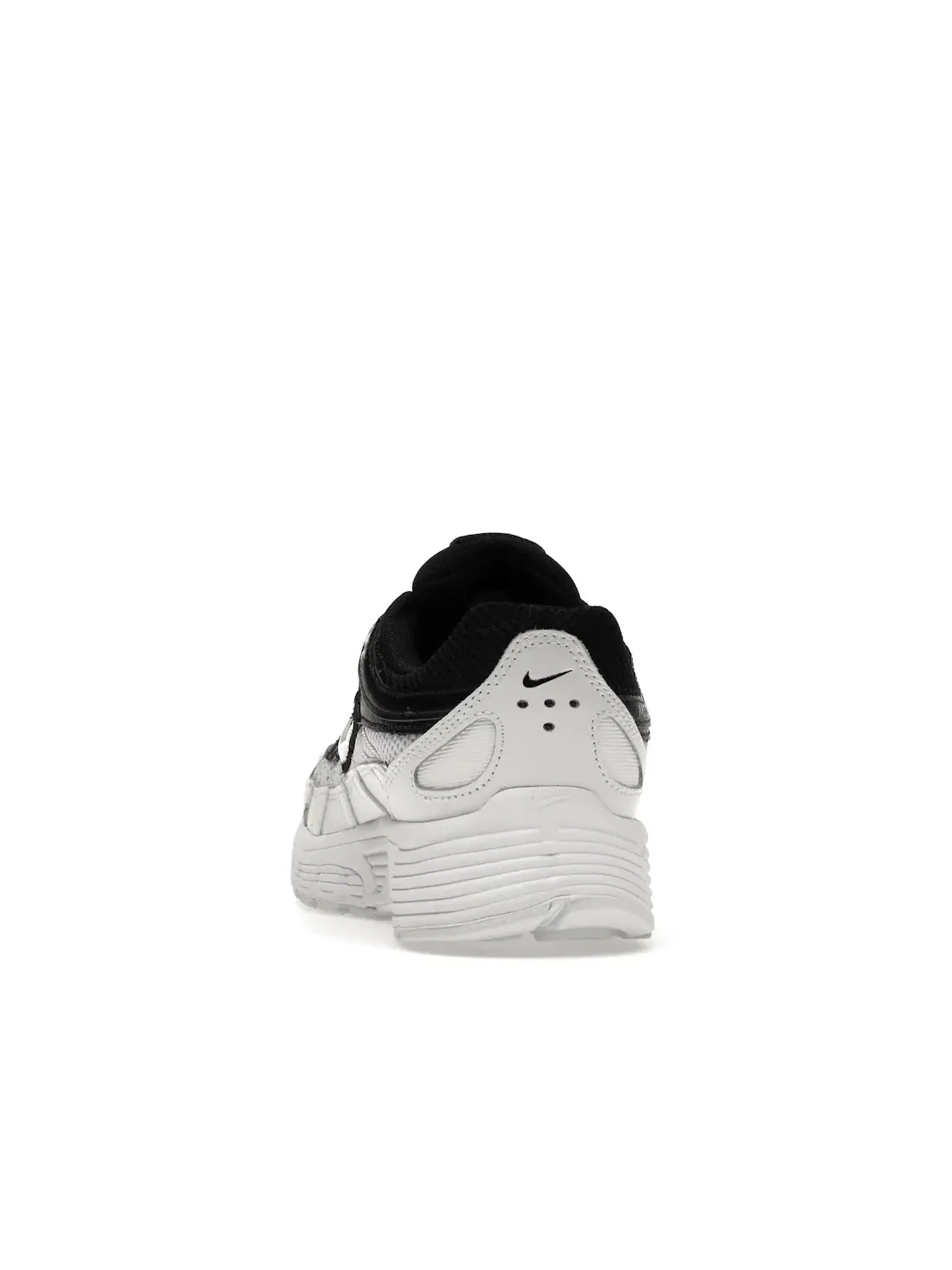 Женские кроссовки Lifestyle Nike P 6000 — изображение 4 из 4, черный/белый