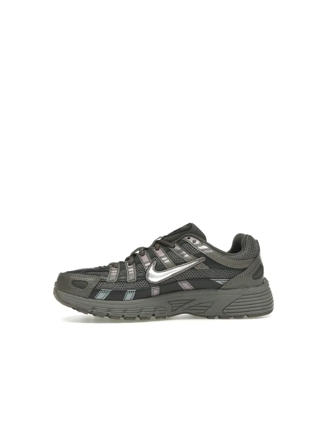 Детские кроссовки Lifestyle Nike P-6000 — изображение 3 из 4, металлик серебристый
