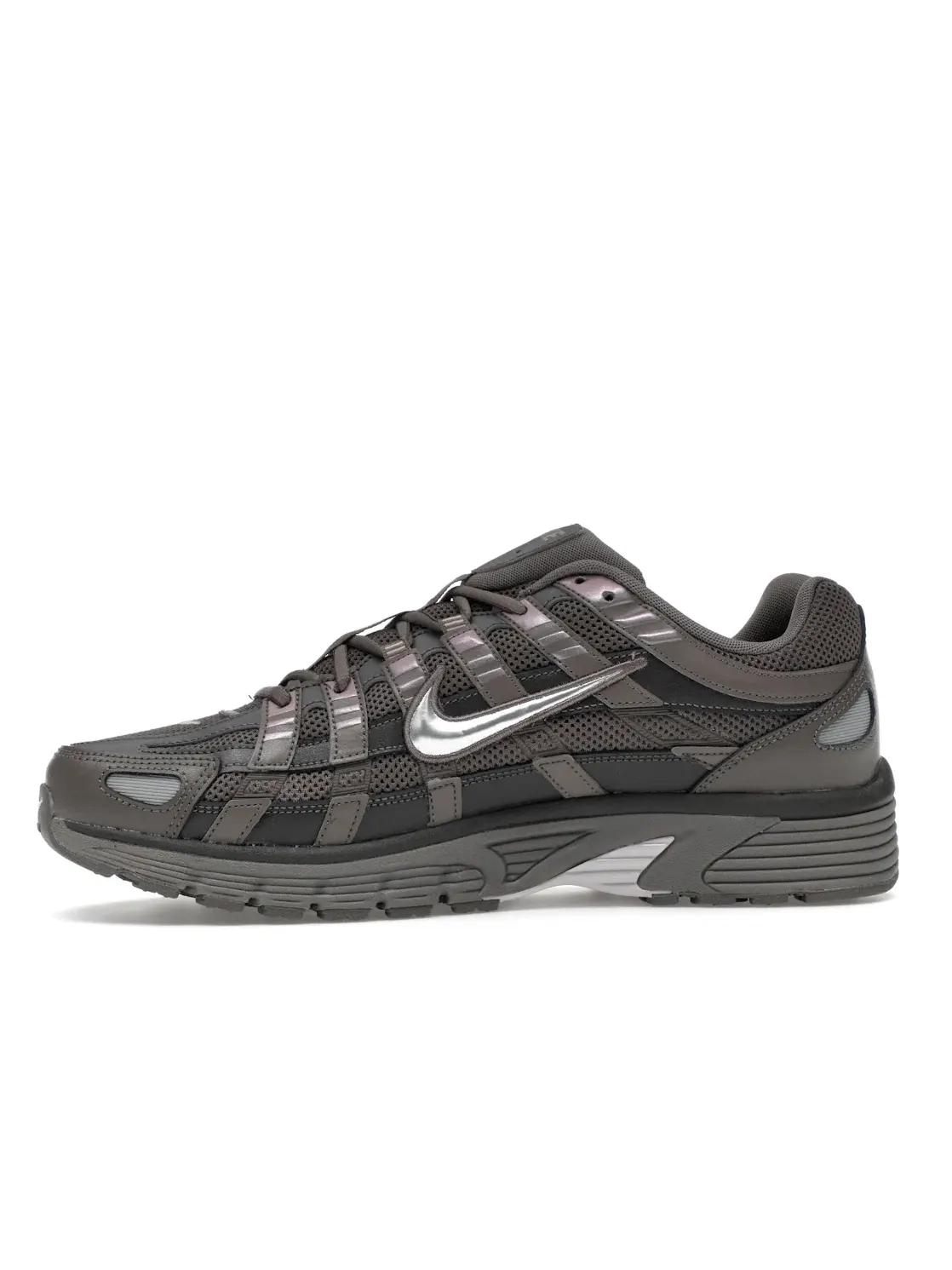 Мужские кроссовки Lifestyle Nike P-6000 — изображение 3 из 4, металлик серебристый