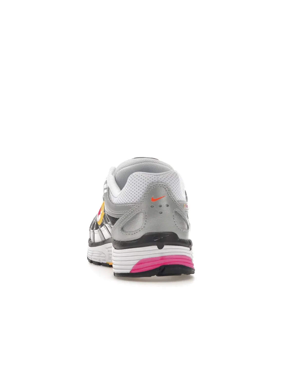 Женские кроссовки с контрастными акцентами Nike P-6000 — изображение 4 из 4