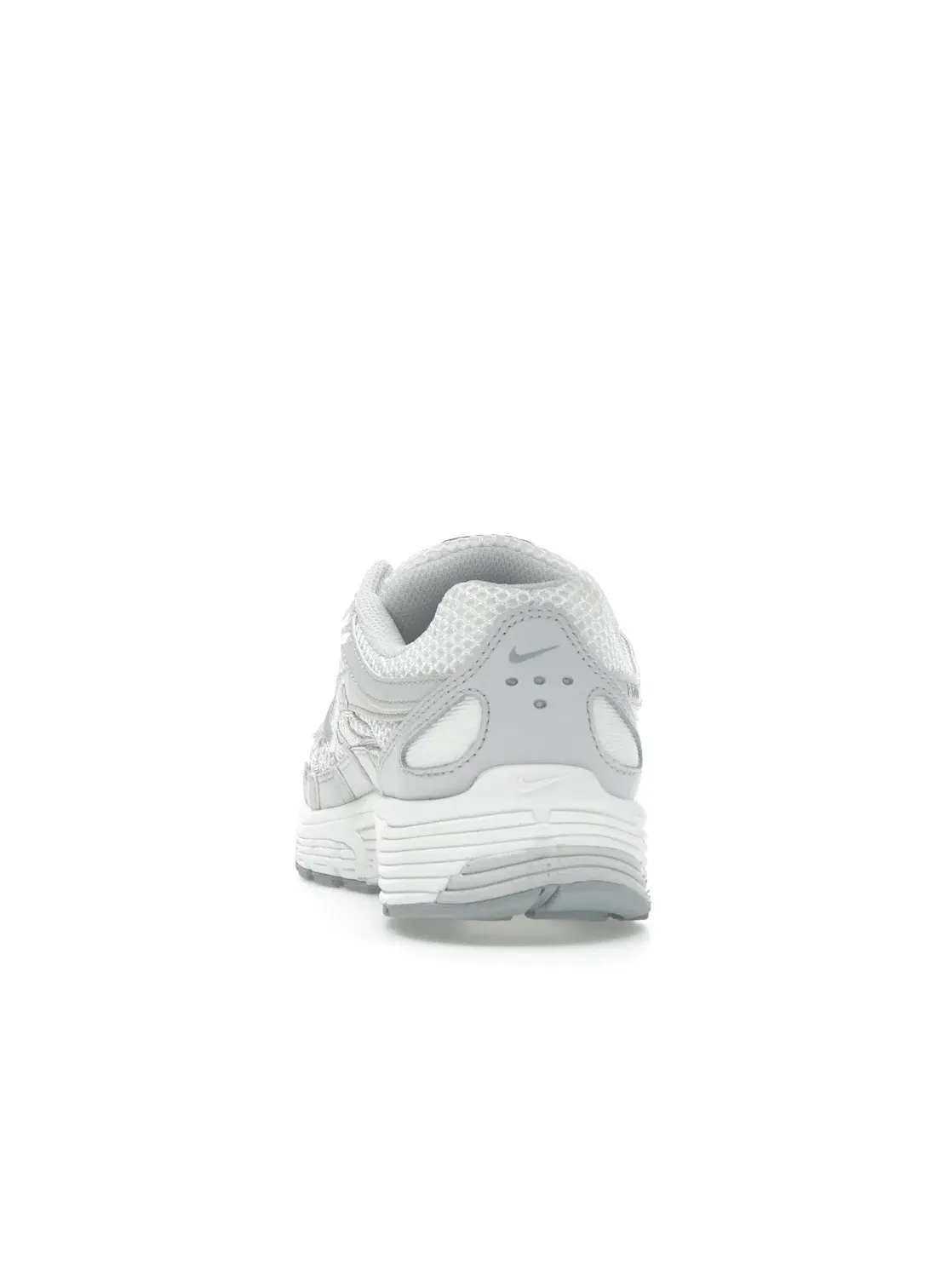 Женские кроссовки с сетчатым верхом Nike P-6000 SE — изображение 4 из 4, белый серый серый