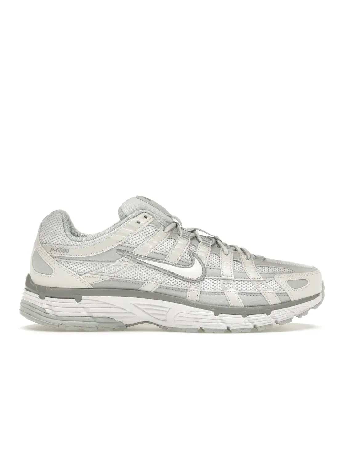 Женские кроссовки с вдохновленным дизайном 2000-х Nike P-6000 Nike — изображение 1 из 4