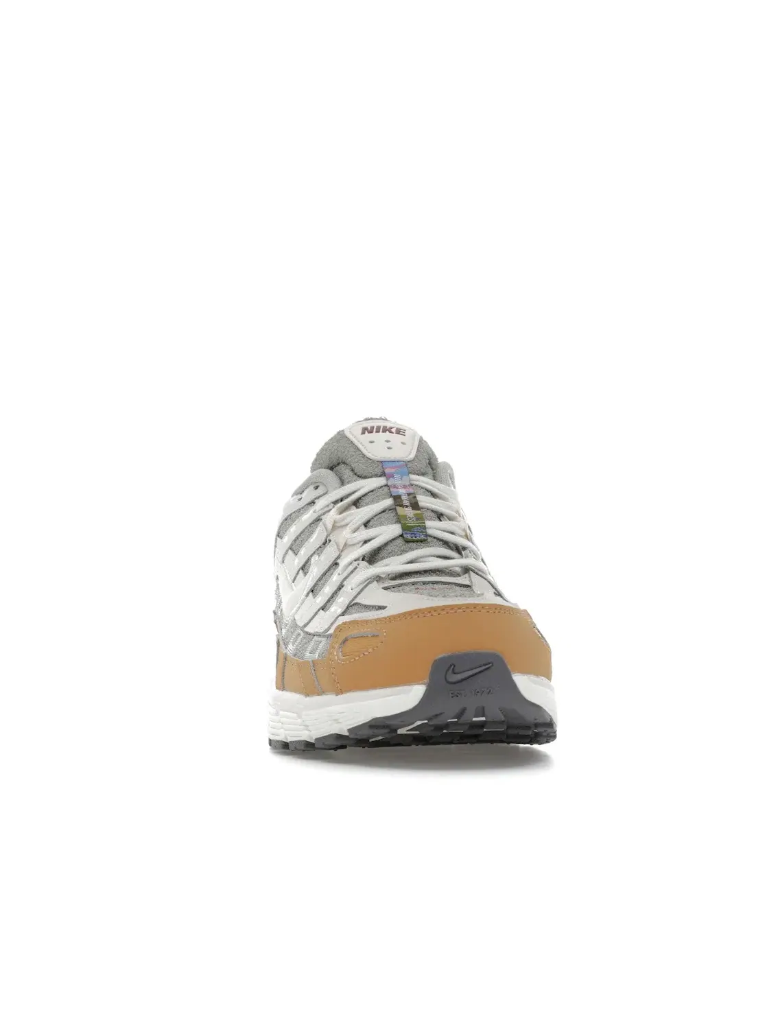 Мужские кроссовки Lifestyle Nike P-6000 — изображение 2 из 4, оливковый
