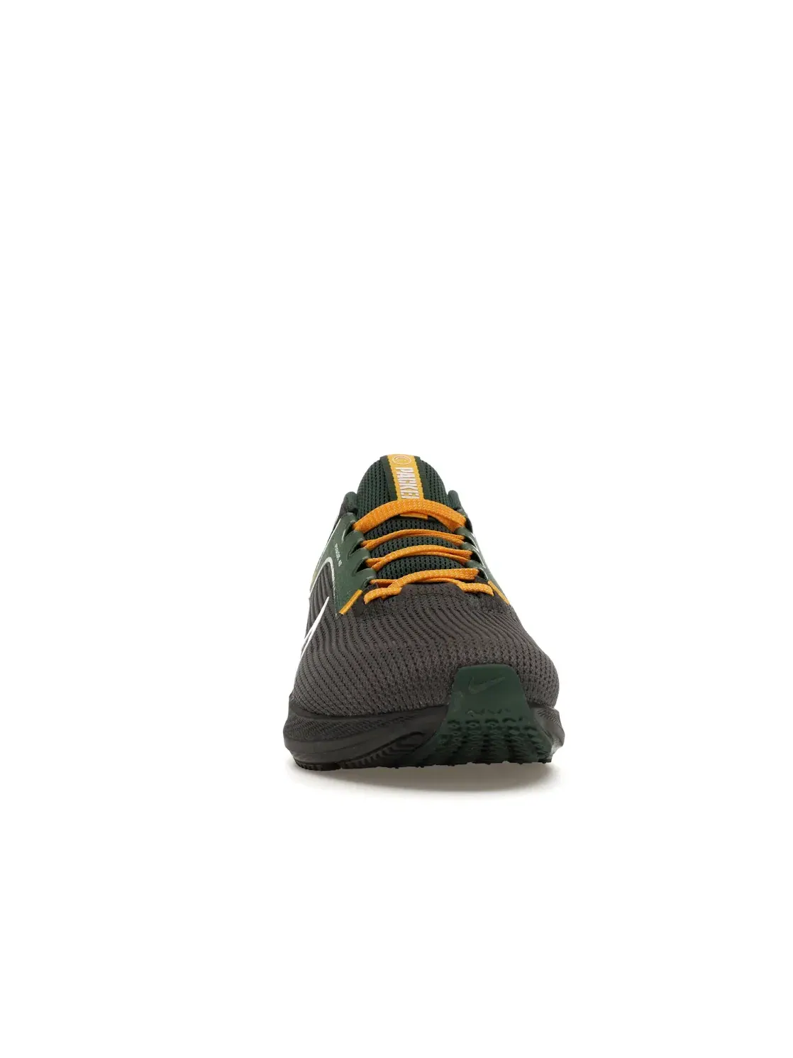Мужские кроссовки для бега Nike Pegasus 40 — изображение 2 из 4, золотистый/белый