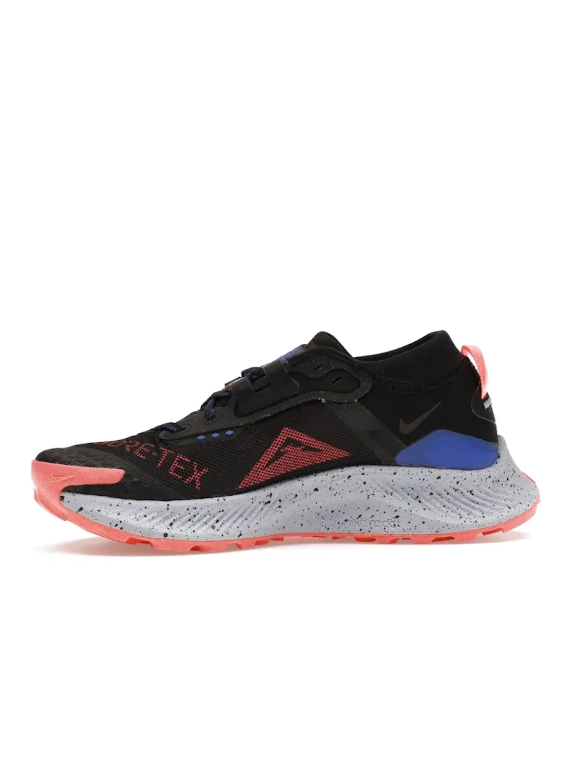 Женские кроссовки для бега по бездорожью Nike Pegasus Trail 3 Gore-Tex — изображение 3 из 4, черный яркий