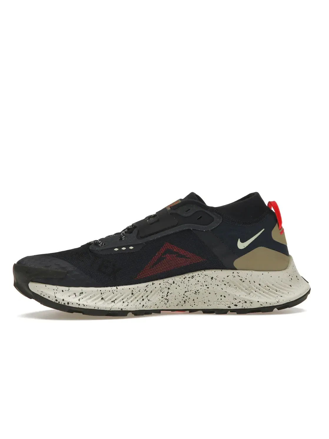 Мужские кроссовки для трейла с Gore-Tex Nike Pegasus Trail 3 Gore-Tex — изображение 3 из 4, красный-оливковый