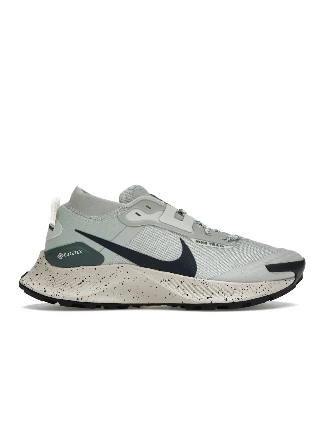 Женские кроссовки для бега с мембраной Gore-Tex Nike Pegasus Trail 3 Gore-Tex — изображение 1 из 4, белый-темно-синий