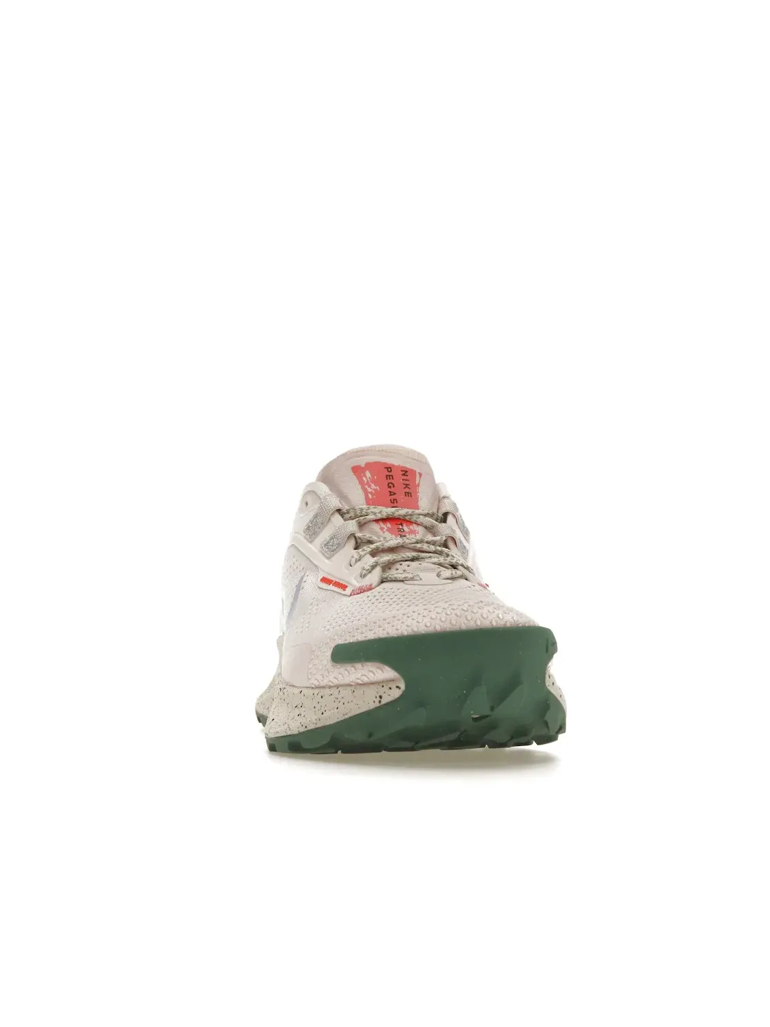 Женские кроссовки для бега с амортизацией Nike Pegasus Trail 3 — изображение 2 из 4, светлый розовый