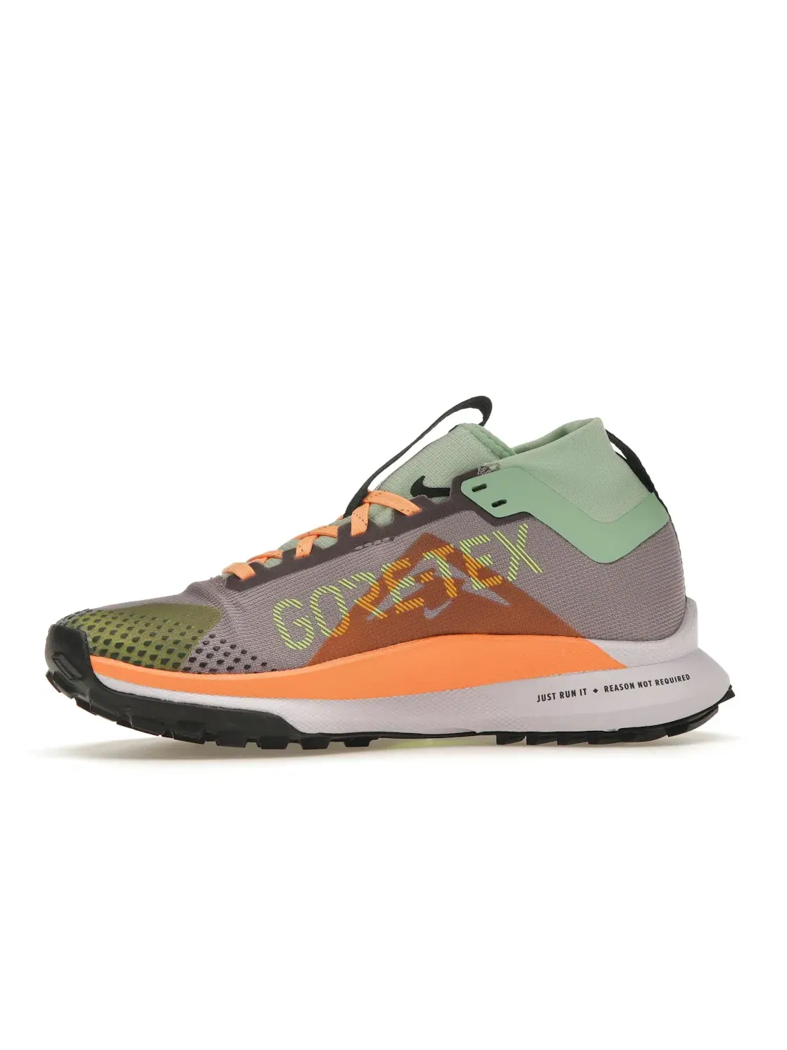 Женские кроссовки для бега с мембраной Gore-Tex Nike React Pegasus Trail 4 Gore-Tex Nike — изображение 3 из 4