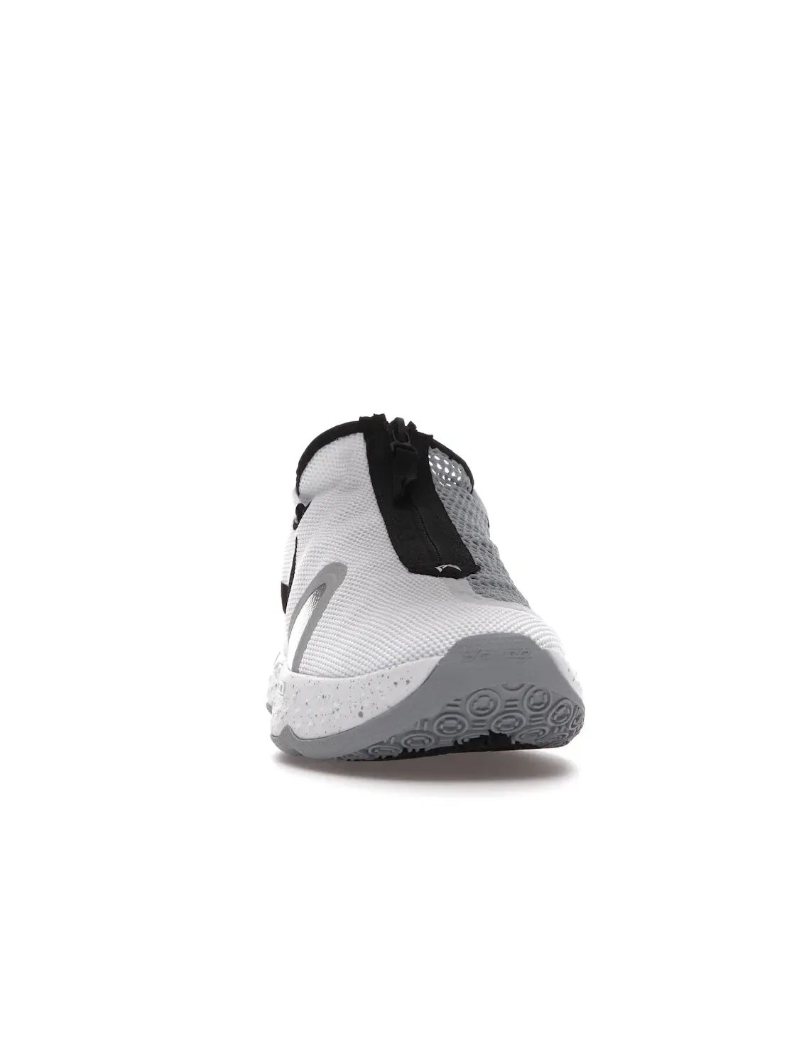 Мужские баскетбольные кроссовки с сетчатым верхом Nike PG 4 — изображение 2 из 4, белый серый черный