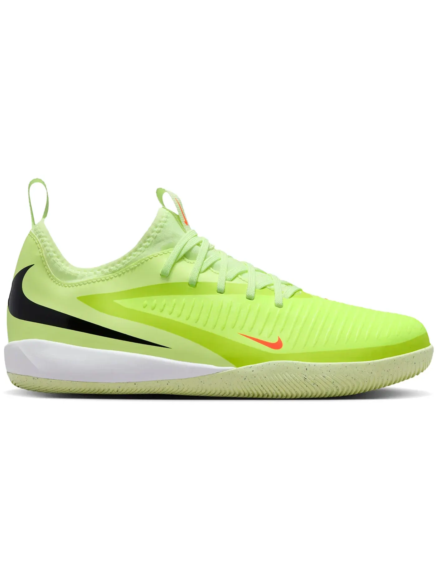 Детские кроссовки для футбола с принтом Nike Phantom 6 Low Academy IC Max Voltage Pack — изображение 1 из 1, черный