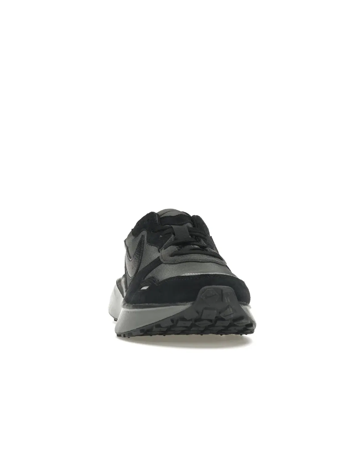 Женские кроссовки Lifestyle Nike Phoenix Waffle — изображение 2 из 4, черный/серый/черный