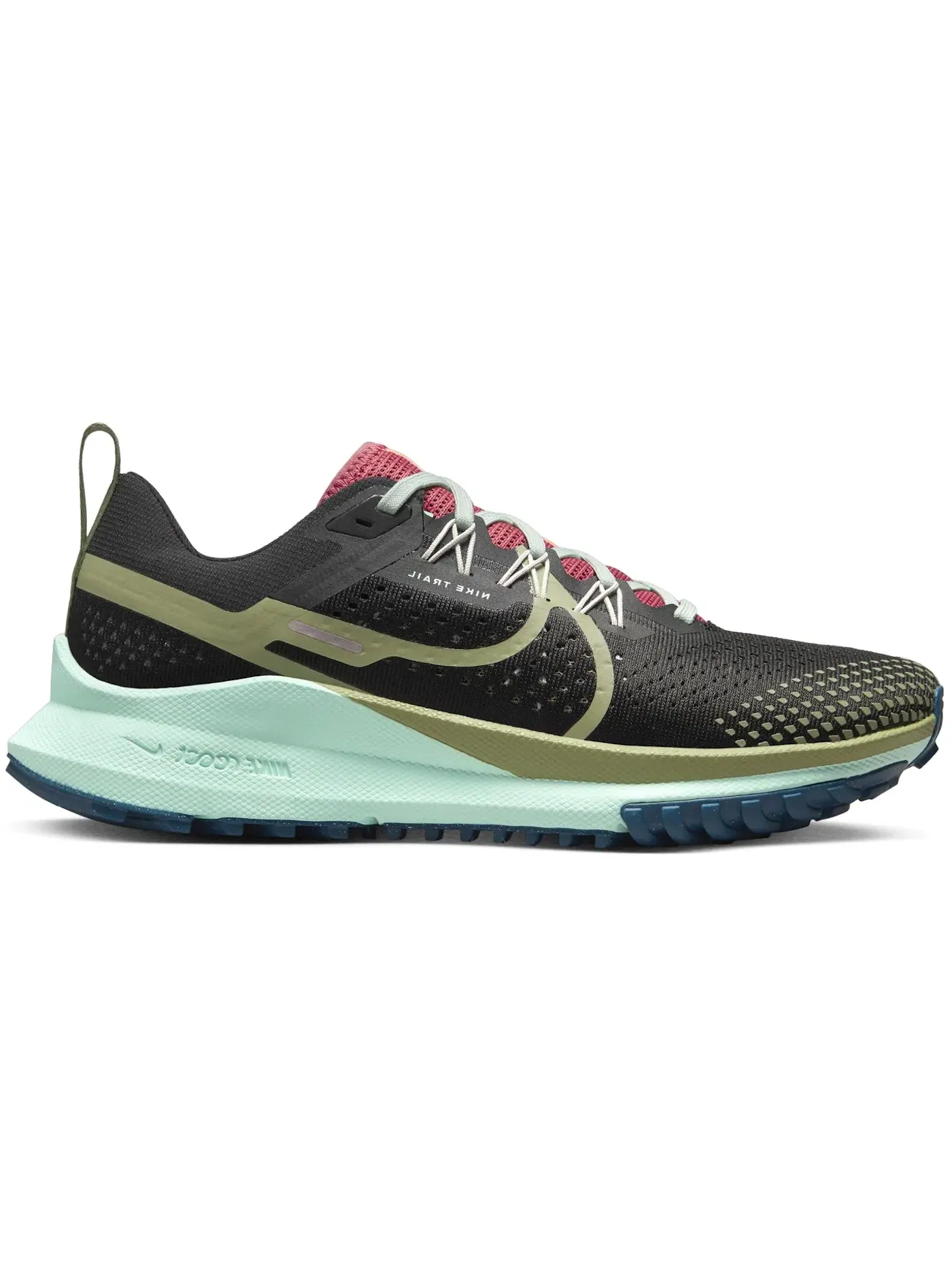 Женские кроссовки для бега Nike React Pegasus Trail 4 — изображение 1 из 1, черный