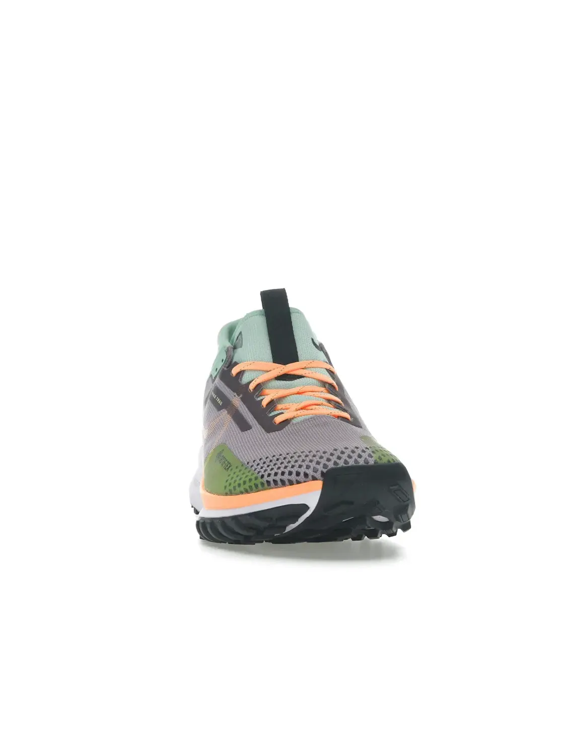 Женские кроссовки для бега по пересеченной местности Nike React Pegasus Trail 4 Gore-Tex V2 — изображение 2 из 4