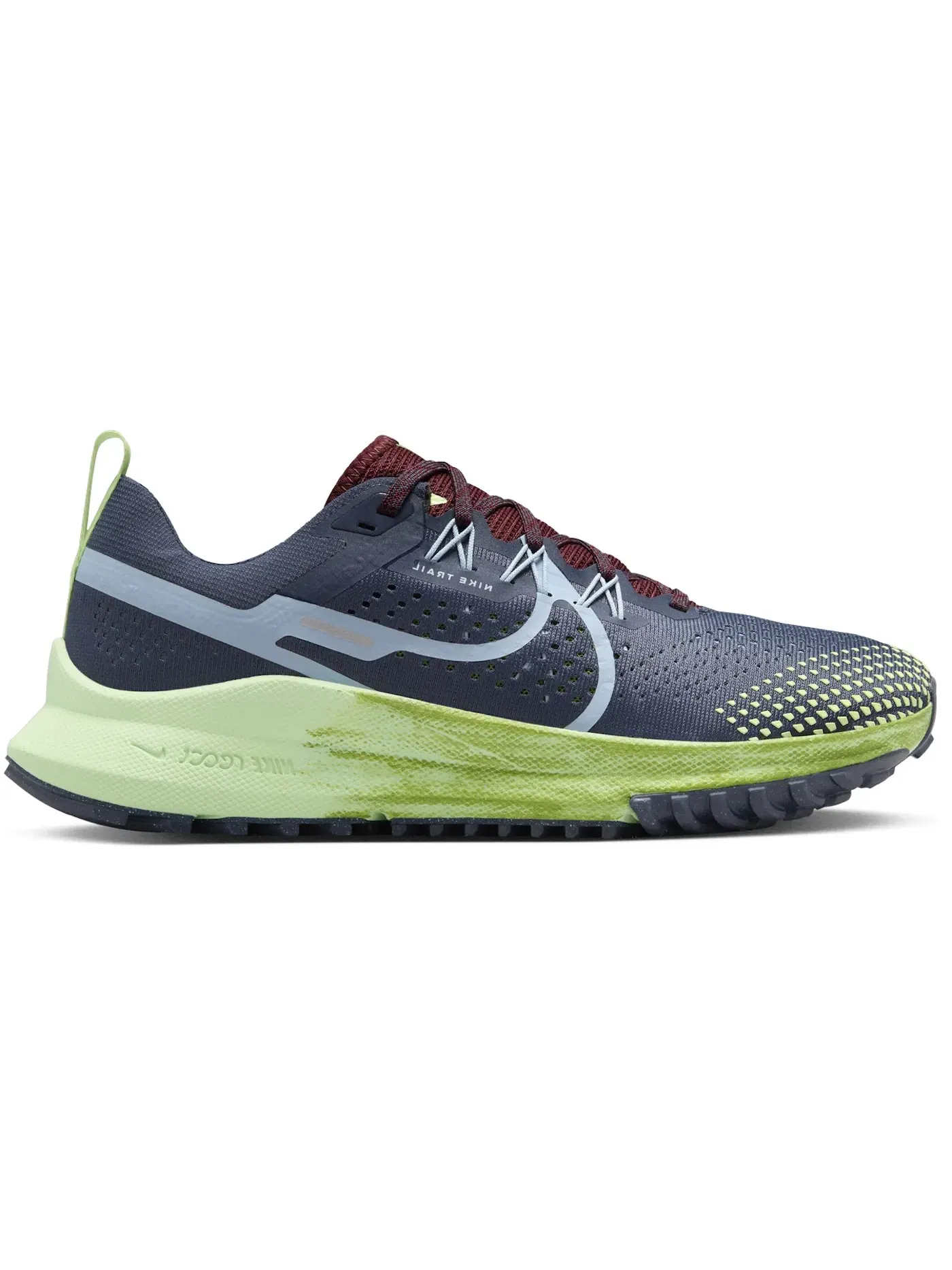 Женские кроссовки для бега по пересеченной местности Nike React Pegasus Trail 4 — изображение 1 из 1