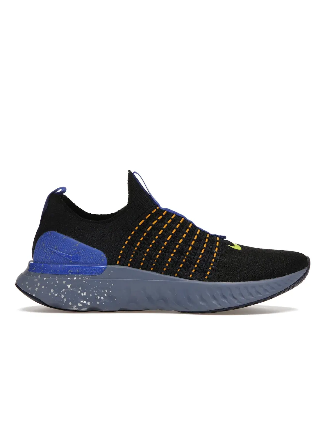 Мужские кроссовки для бега с технологией Flyknit Nike React Phantom Run Flyknit 2 Nike — изображение 1 из 4, черный