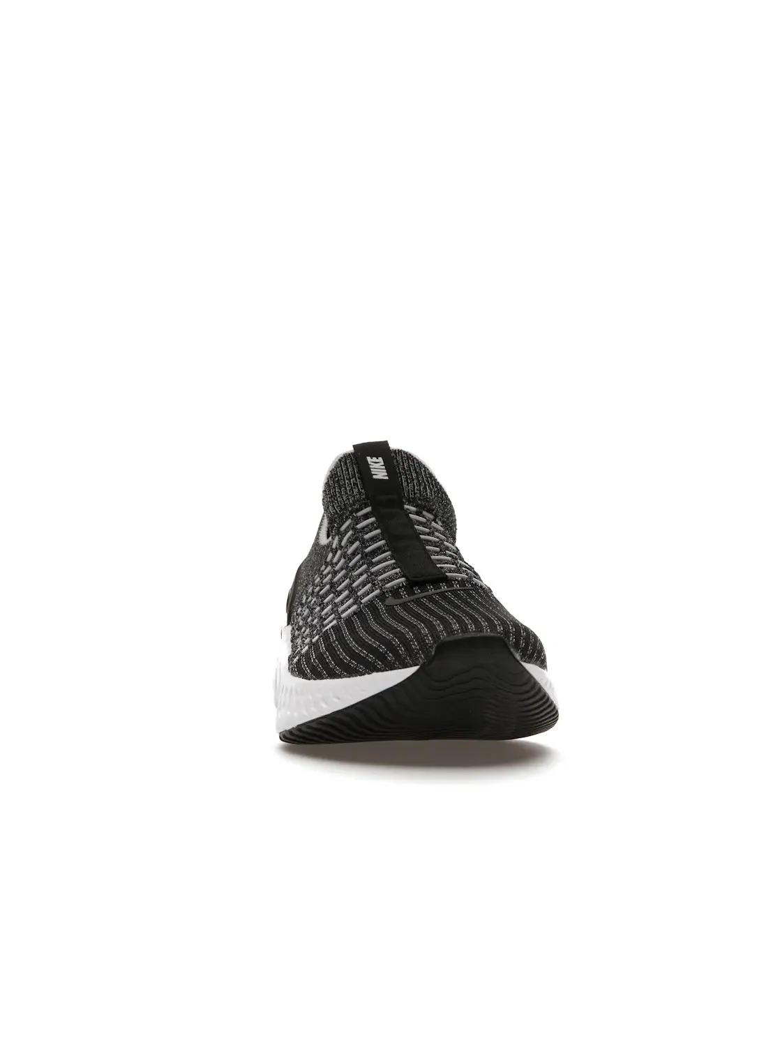 Женские кроссовки для бега Nike React Phantom Run Flyknit 2 — изображение 2 из 4, черный/белый