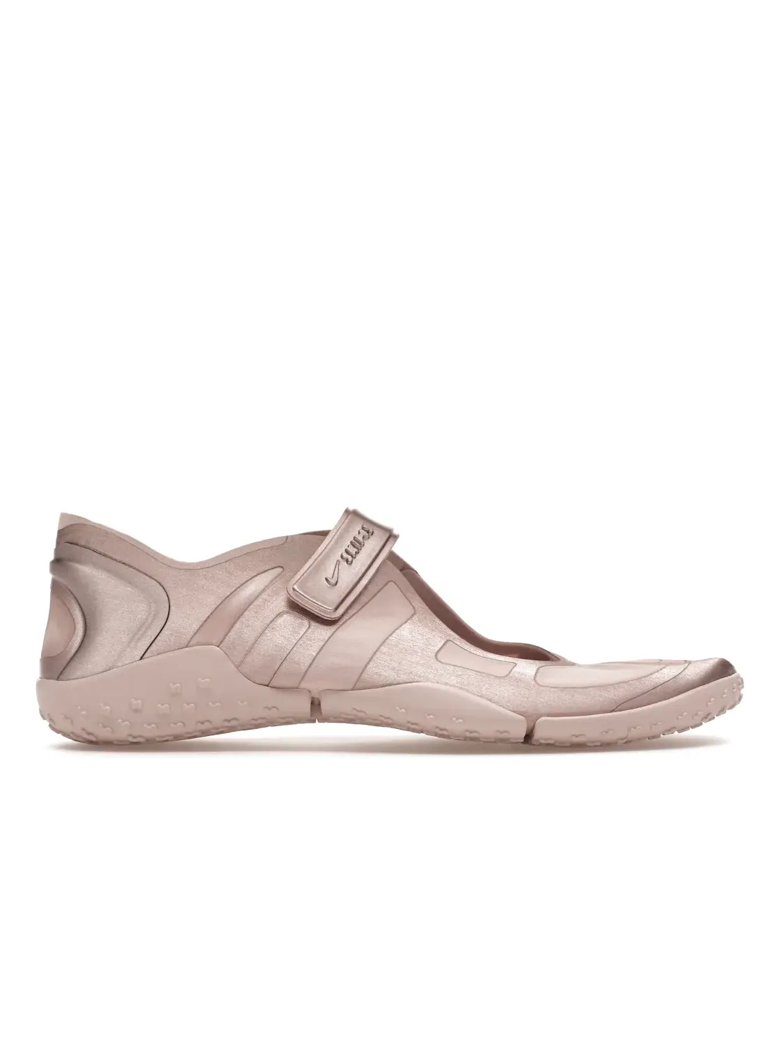 Женские сандалии-сабо с атласной отделкой Nike Rift Satin SKIMS — изображение 1 из 4, красный