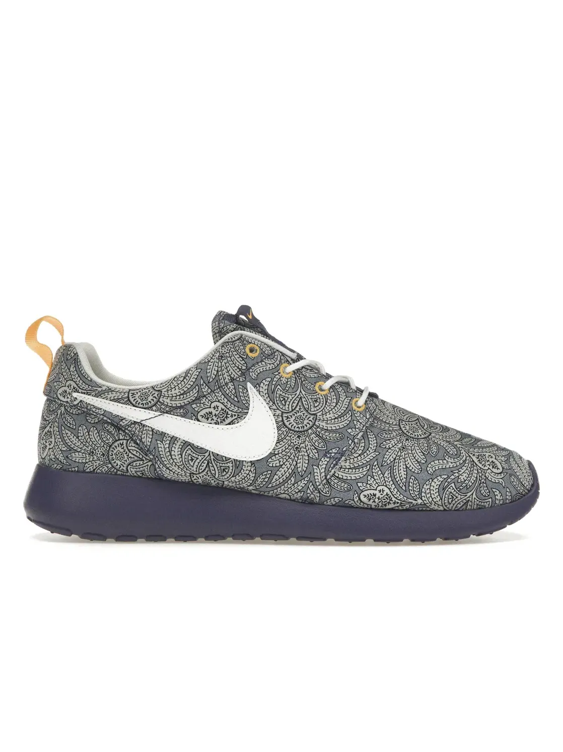Женские кроссовки для повседневной носки Nike Roshe Run Nike — изображение 1 из 4, синий/белый