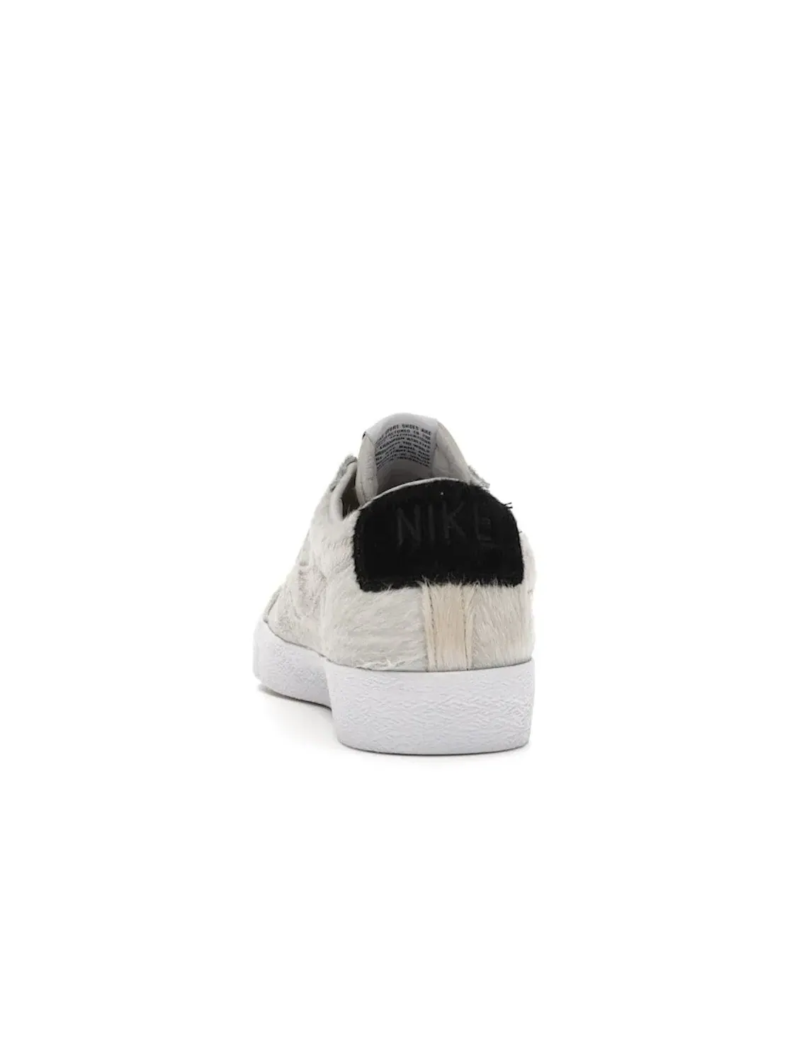 Мужские кроссовки с пони-волосом Nike SB Blazer Low Medicom Toy Nike — изображение 4 из 4