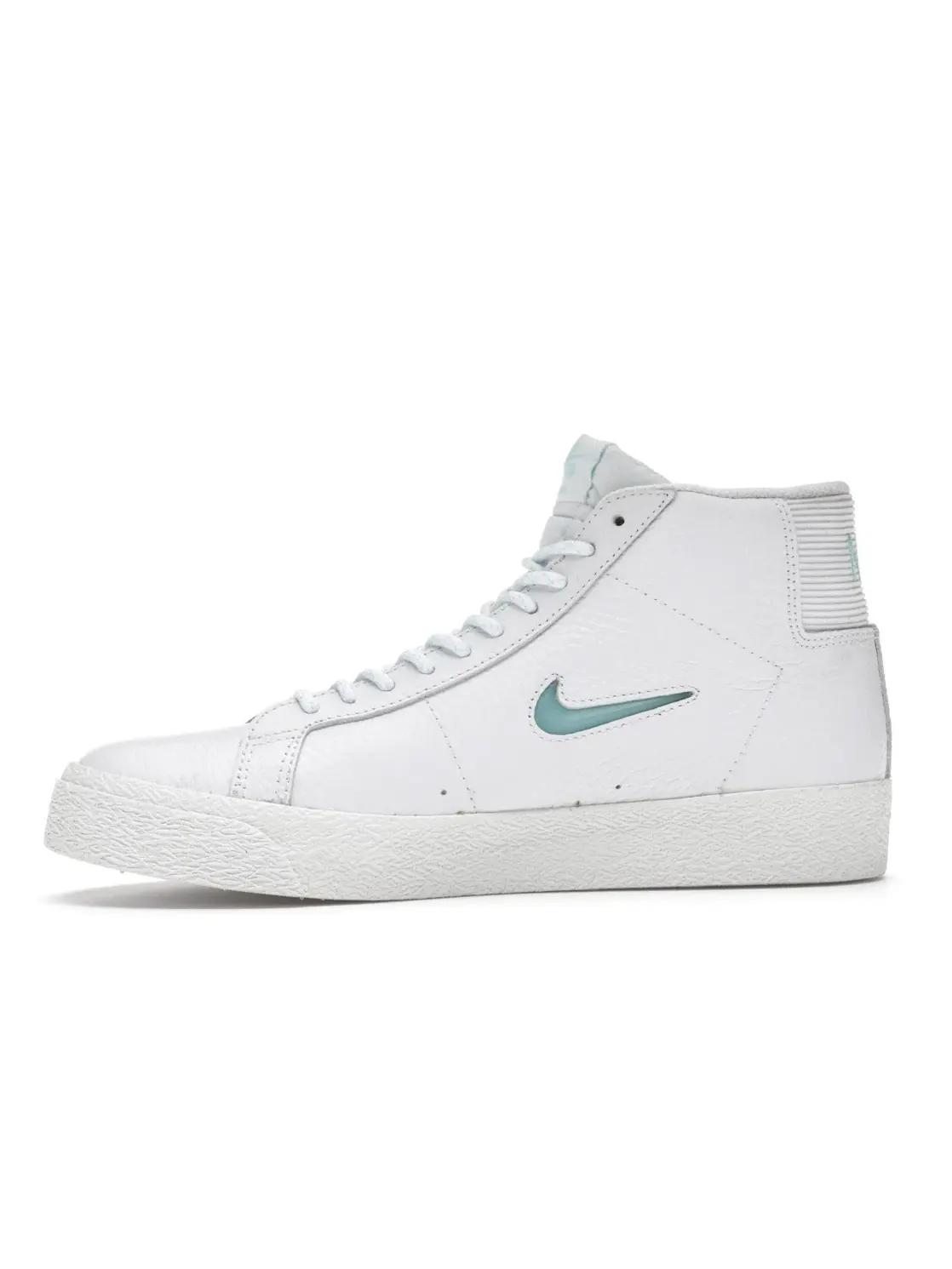 Мужские кроссовки на шнуровке Nike SB Blazer Mid Premium — изображение 3 из 4, белый/-белый-белый