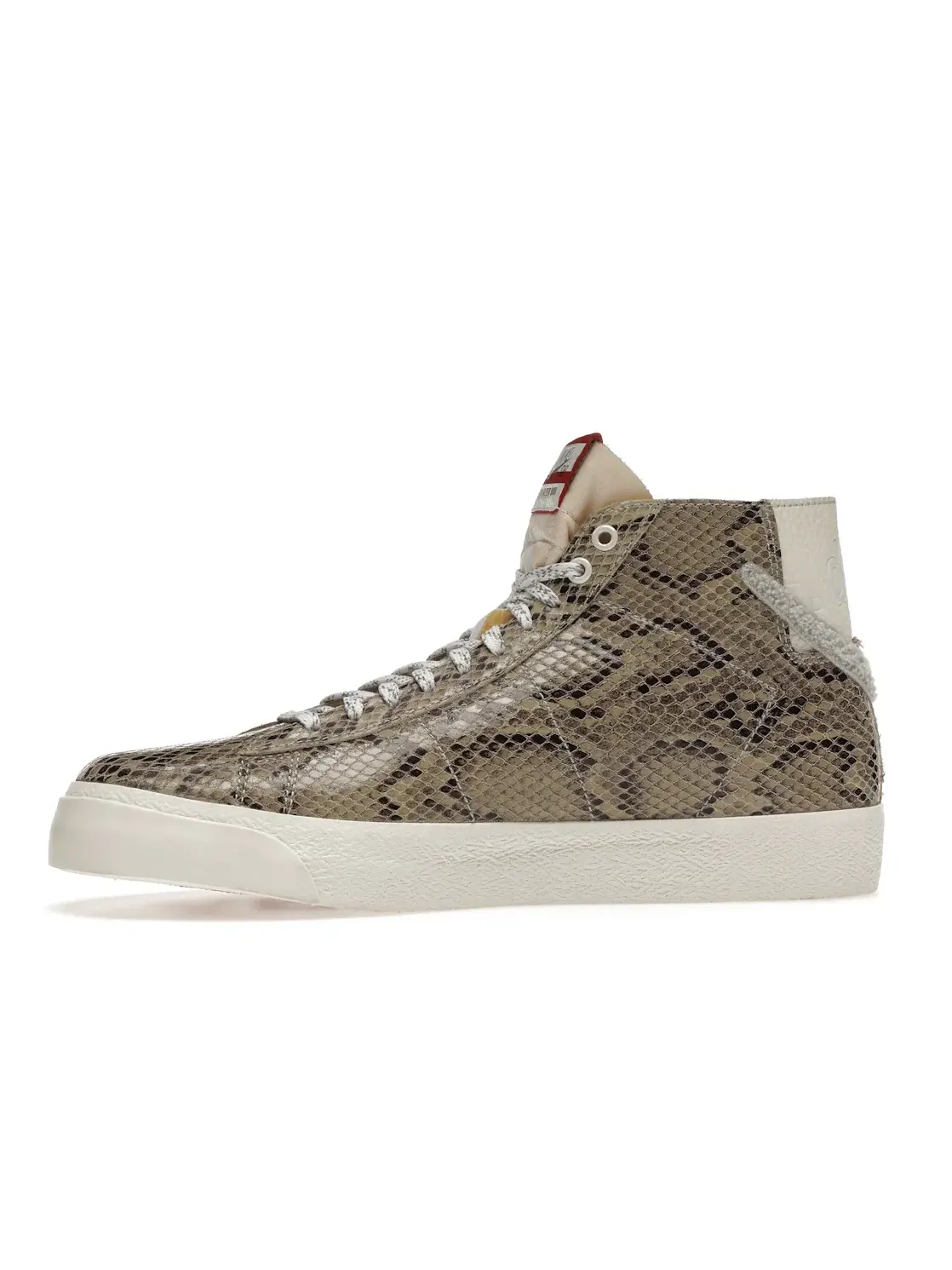 Мужские кроссовки с искусственной змеиной кожей Nike SB Blazer Mid Soulland FRI.day 03 — изображение 3 из 4, белый