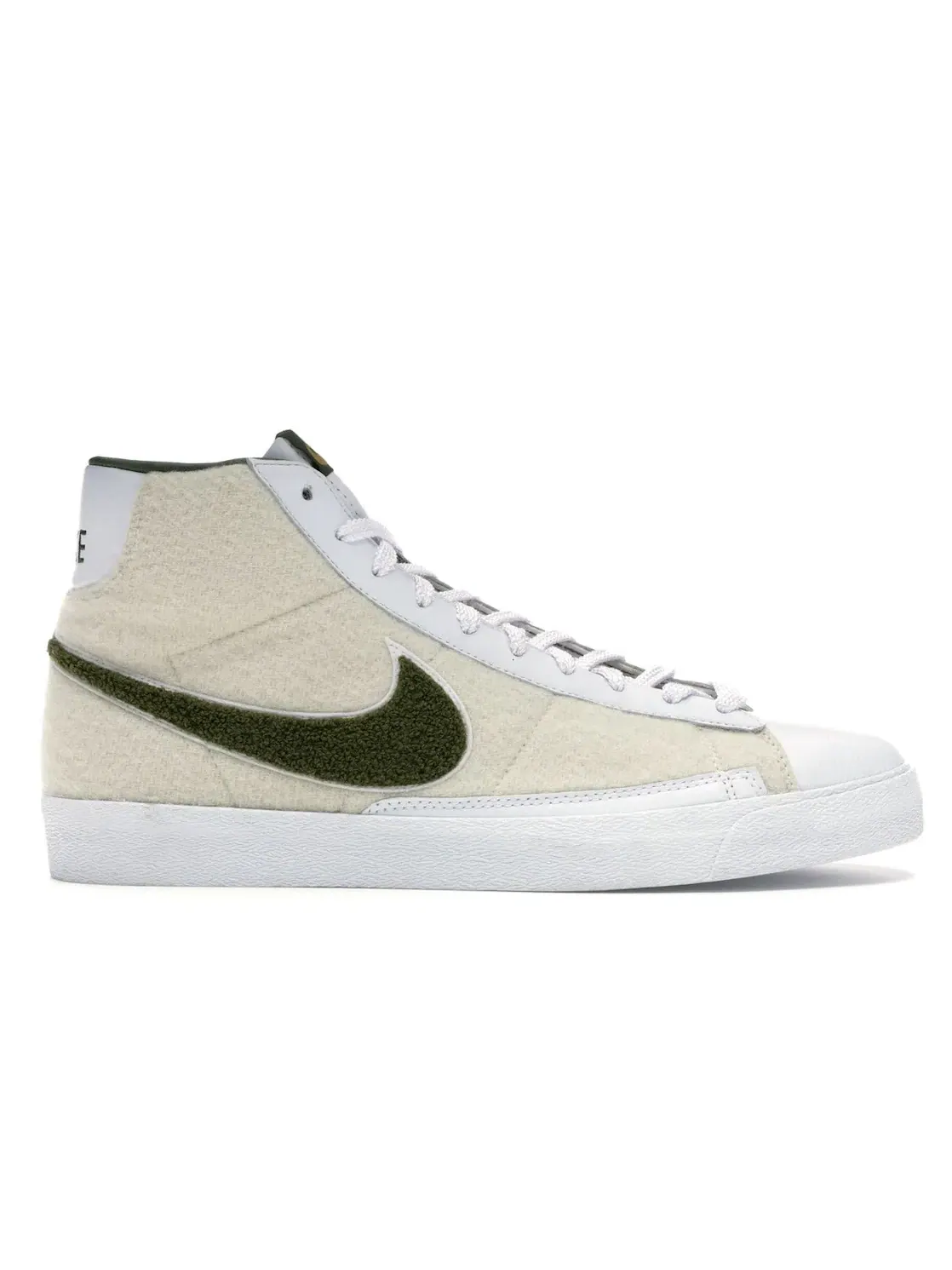 Мужские кроссовки Lifestyle Nike SB Blazer Nike — изображение 1 из 4, металлик золотистый