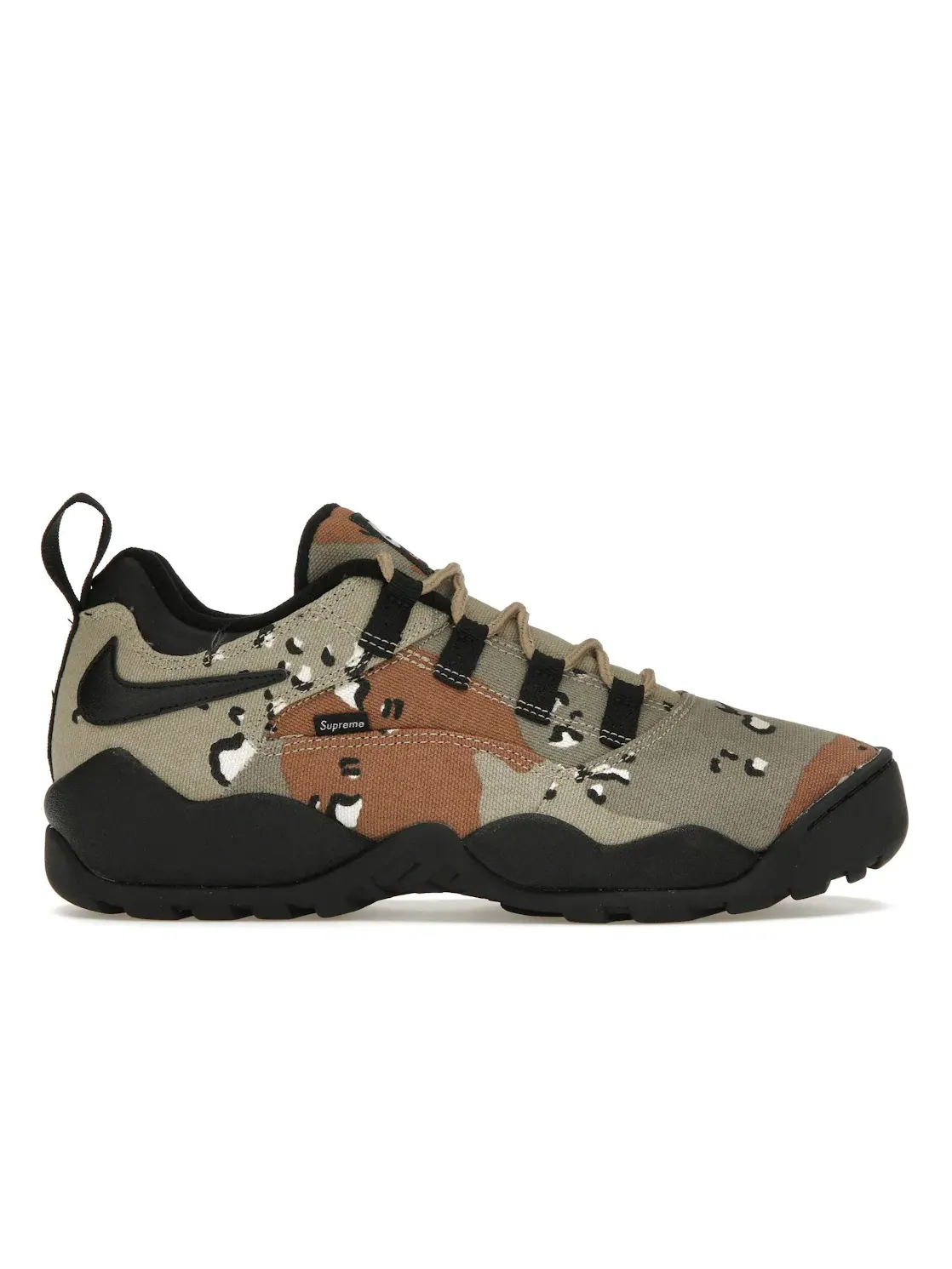 Мужские кроссовки с камуфляжным принтом Nike SB Darwin Low Supreme Desert Camo Nike — изображение 1 из 4
