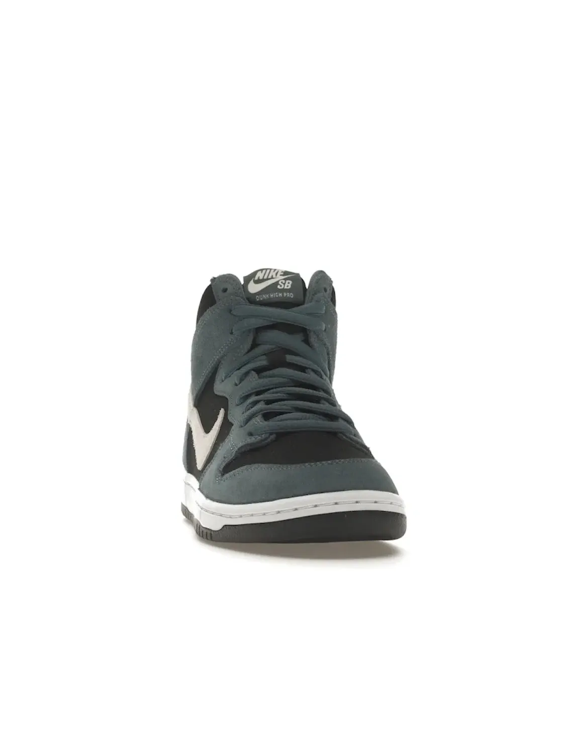 Мужские кроссовки высокие замшевые Nike SB Dunk High Pro — изображение 2 из 4, черный-белый