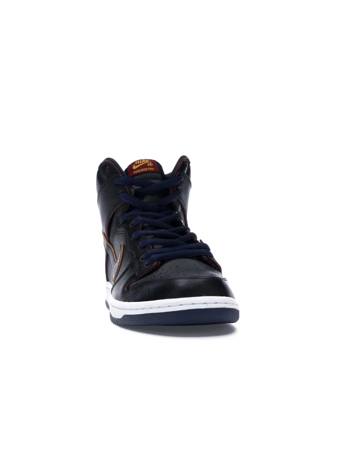 Мужские кроссовки Nike SB Dunk High NBA Cavs — изображение 2 из 4