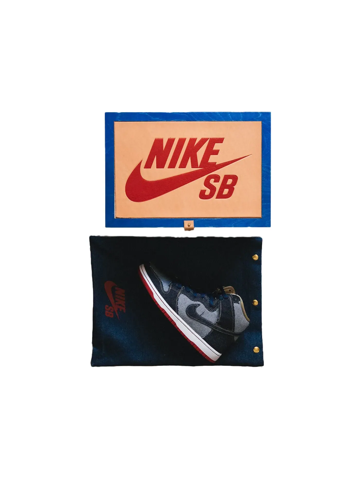 Мужские кроссовки высокие с брендом Nike SB Dunk High — изображение 2 из 2, темно-синий