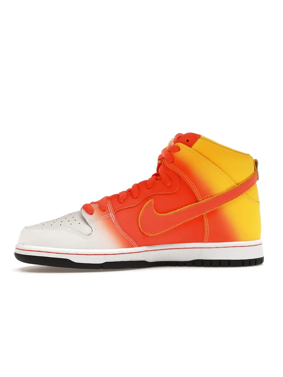 Мужские кроссовки с хэллоуинским дизайном Nike SB Dunk High Sweet Tooth Candy Corn — изображение 3 из 4