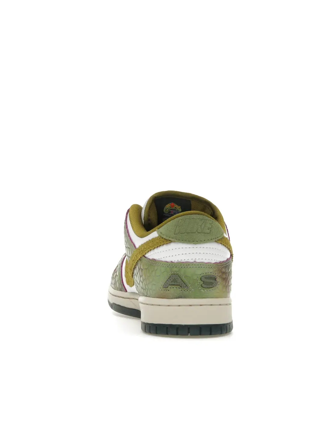 Мужские кроссовки с эффектом износа Nike SB Dunk Low Alexis Sablone Chameleon Nike — изображение 4 из 4, зеленый//белый