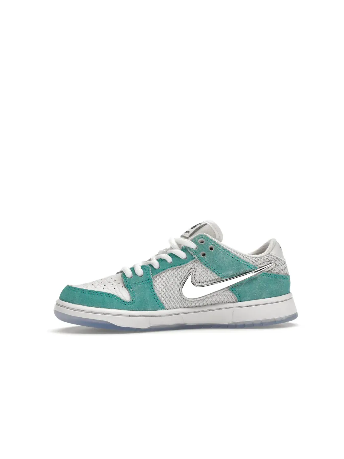 Детские кроссовки для активного отдыха Nike SB Dunk Low April Skateboards — изображение 3 из 4