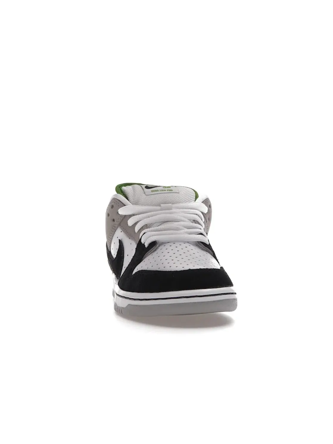 Мужские кроссовки с перфорированной кожей Nike SB Dunk Low — изображение 2 из 4, серый/белый--черный