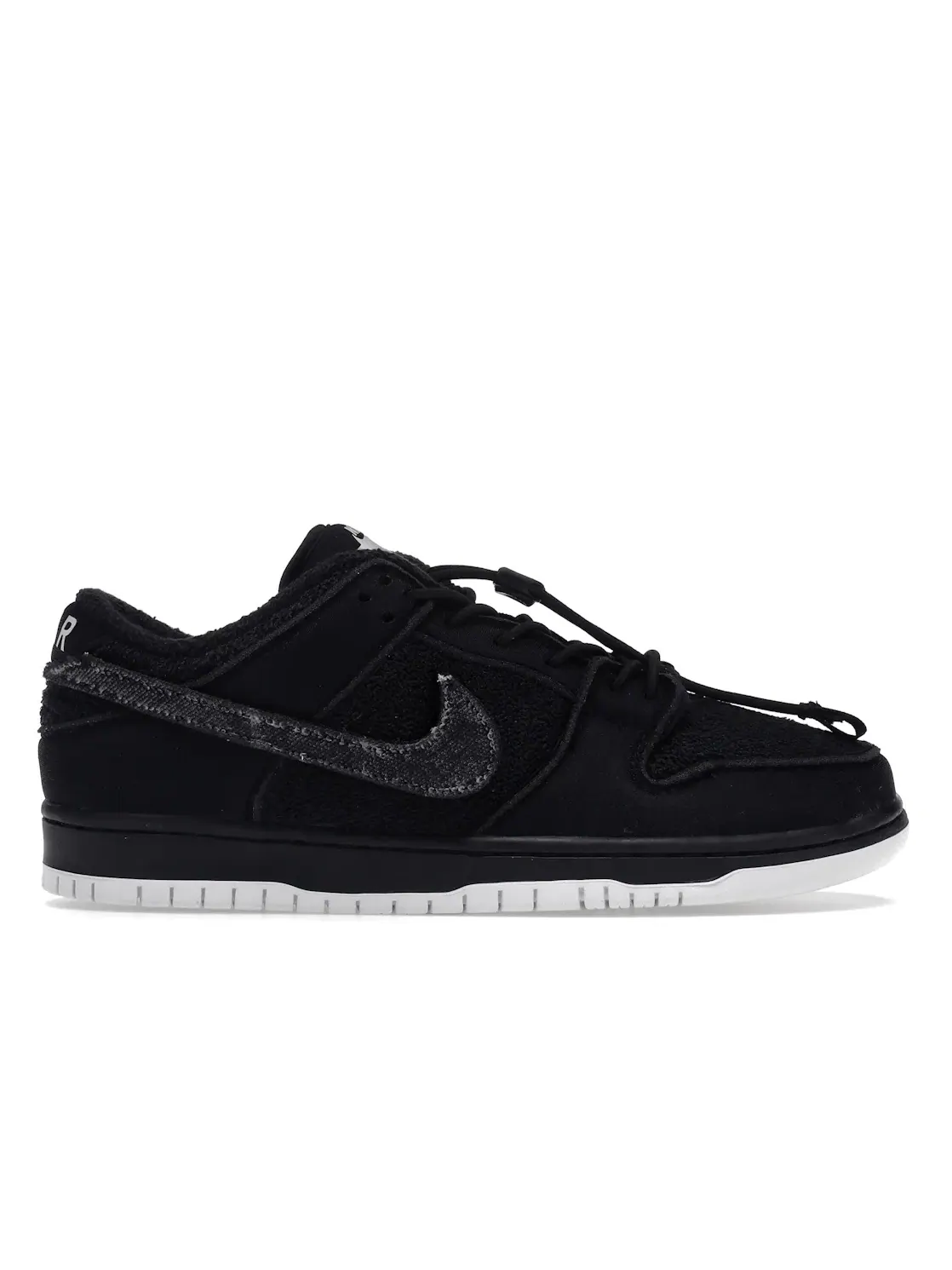 Мужские кроссовки с махровой тканью Nike SB Dunk Low Gnarhunters — изображение 1 из 4, черный/черный/белый