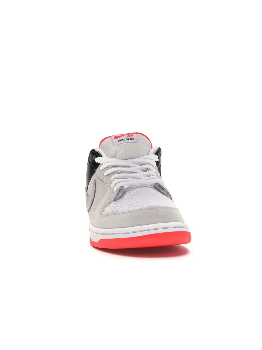 Мужские кроссовки с вставками из замши Nike SB Dunk Low Nike — изображение 2 из 4, белый/серый-черный