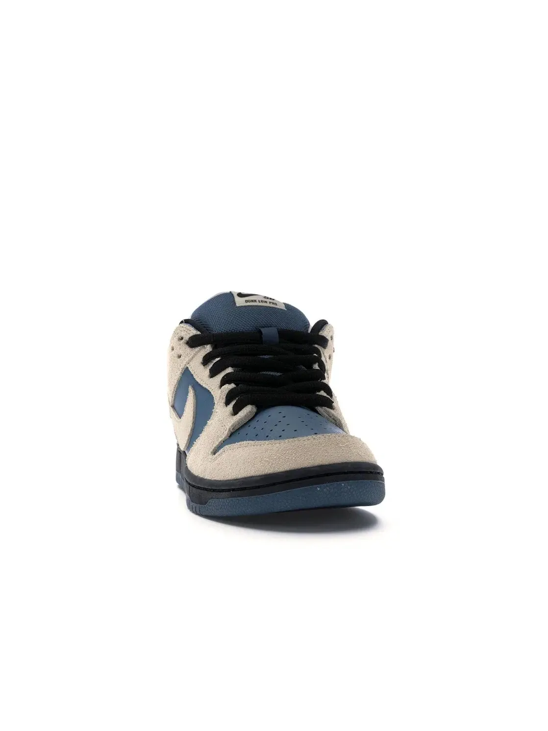 Мужские кроссовки с замшевым верхом Nike SB Dunk Low — изображение 2 из 4