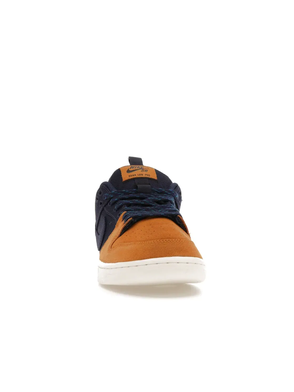 Мужские кроссовки с двухцветным дизайном Nike SB Dunk Low Pro PRM — изображение 2 из 4