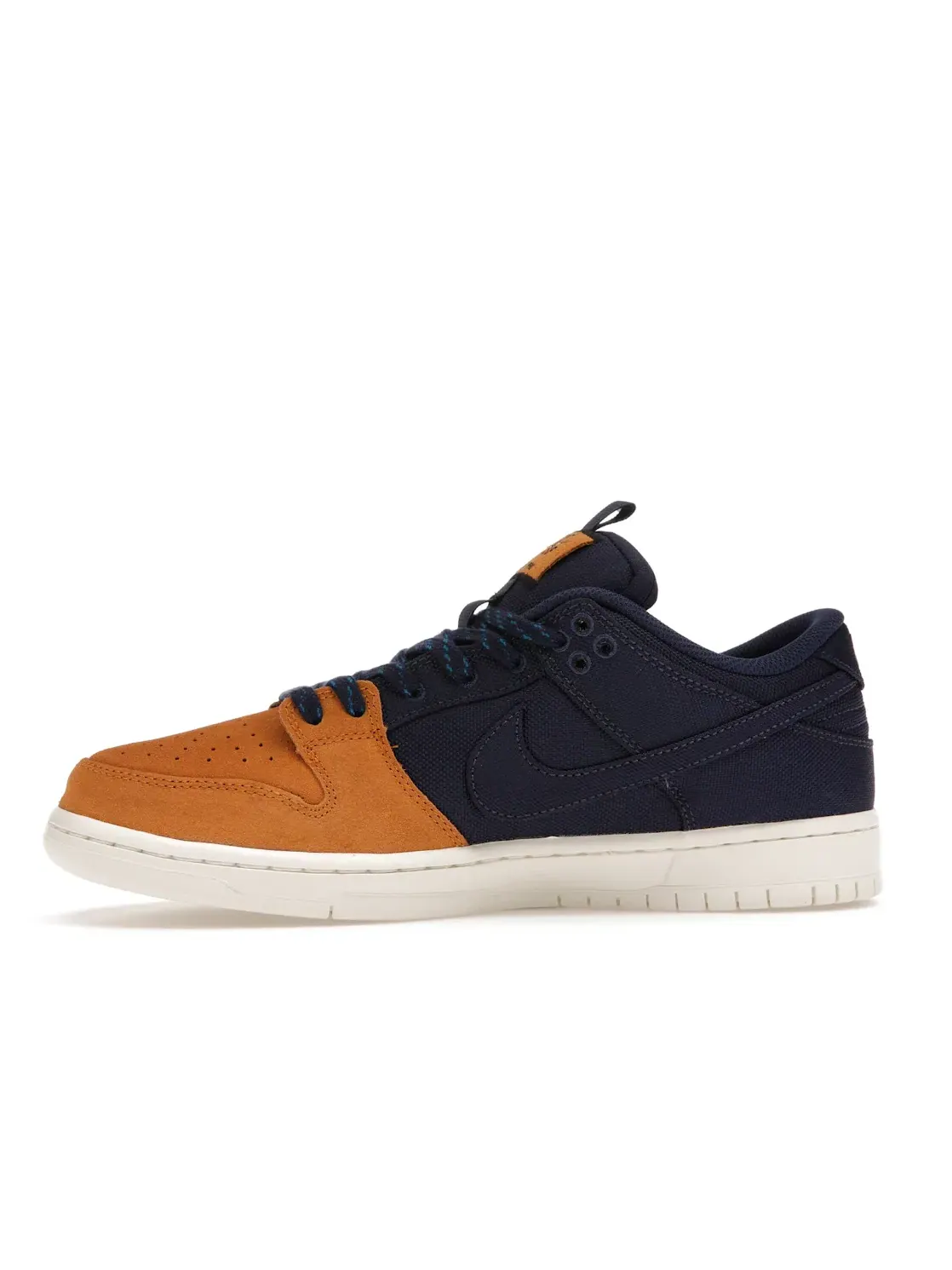 Мужские кроссовки с двухцветным дизайном Nike SB Dunk Low Pro PRM — изображение 3 из 4