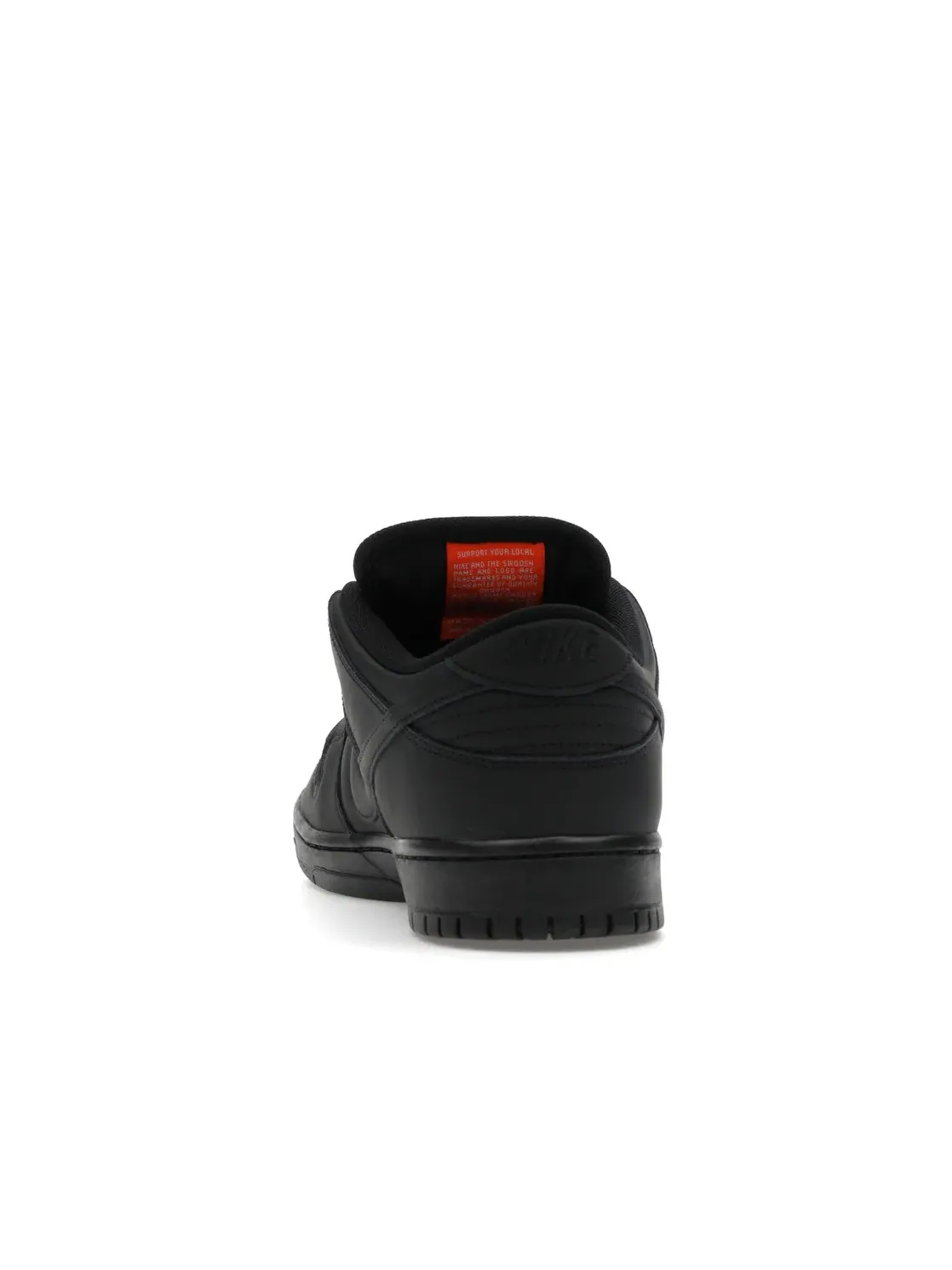 Мужские кроссовки для скейтбординга с моноколорным дизайном Nike SB Dunk Low Pro — изображение 4 из 4, черный//оранжевый
