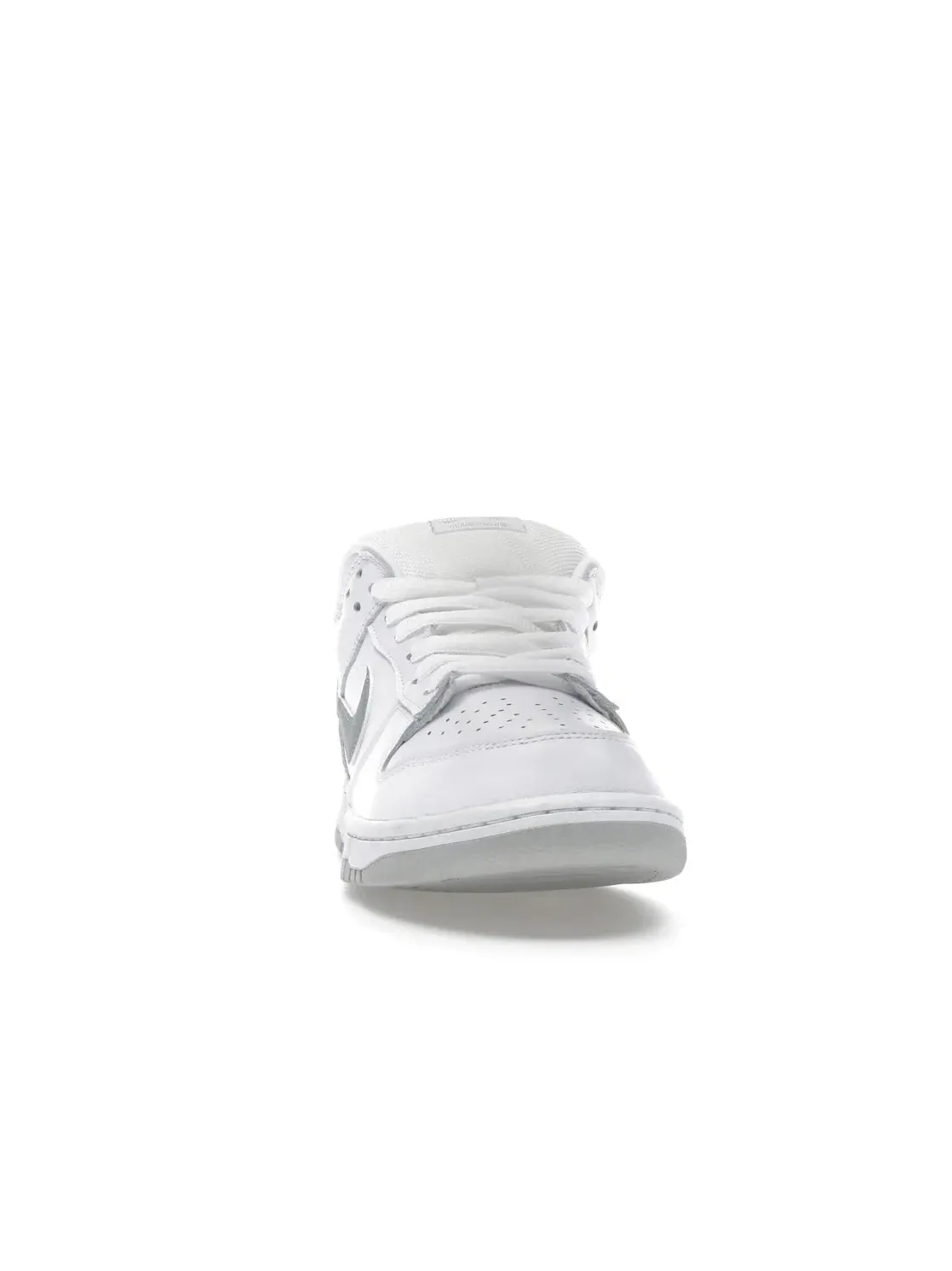Мужские кроссовки Lifestyle Nike SB Dunk Low — изображение 2 из 4