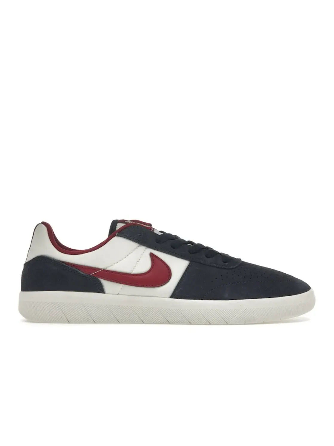 Мужские кроссовки с низкой посадкой Nike SB Team Classic — изображение 1 из 4, красный-белый