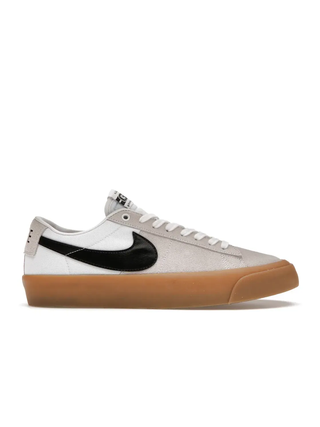 Мужские кроссовки замшевые Nike SB Zoom Blazer Low Pro GT — изображение 1 из 4, белый/белый/белый/черный