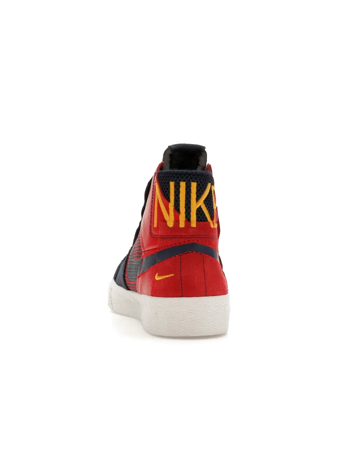 Мужские кроссовки lifestyle с деконструированным дизайном Nike SB Zoom Blazer Mid Premium — изображение 4 из 4