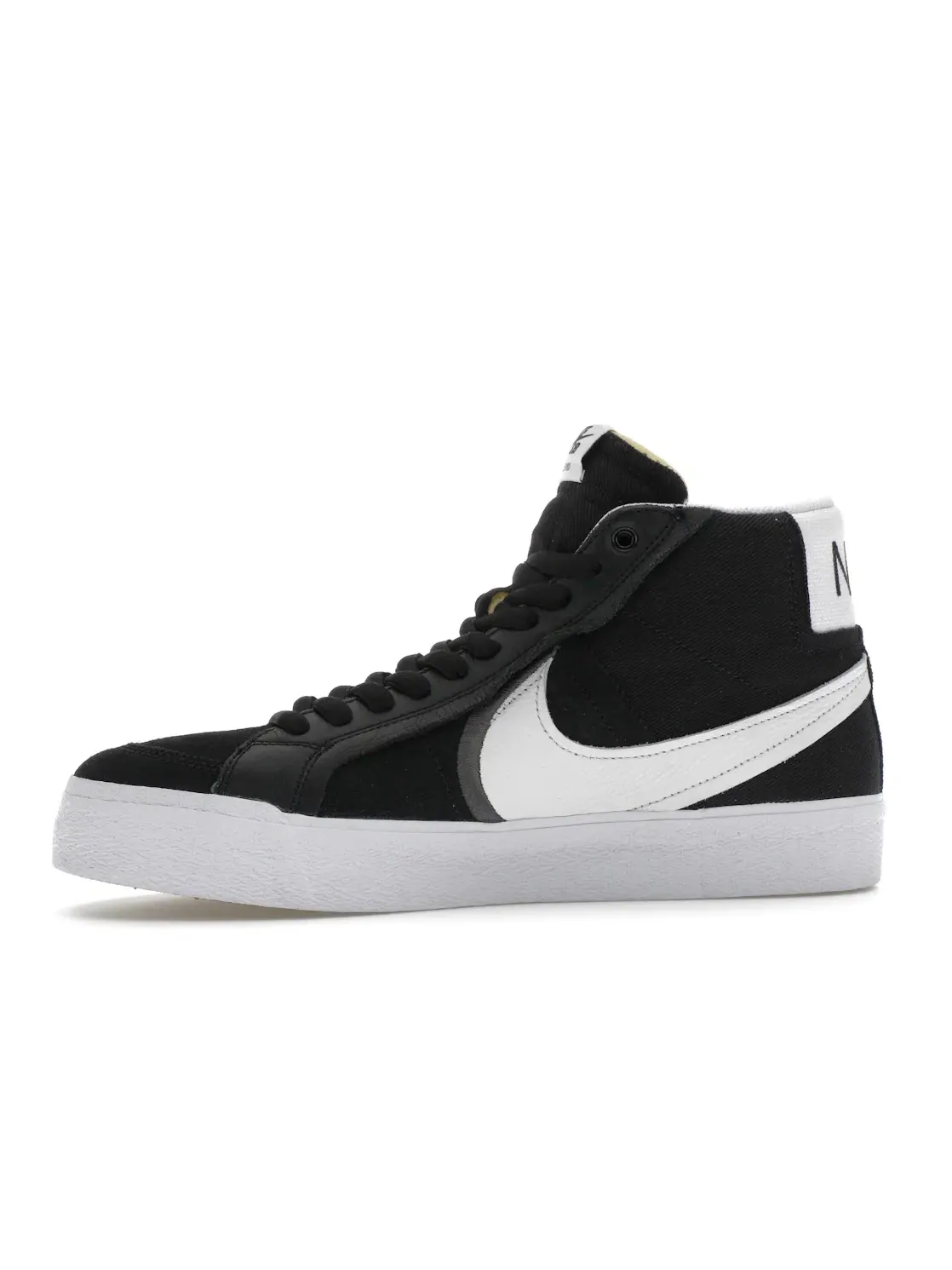Мужские кроссовки lifestyle с высоким берцем Nike SB Zoom Blazer Mid Premium Plus Nike — изображение 3 из 4, черный/белый