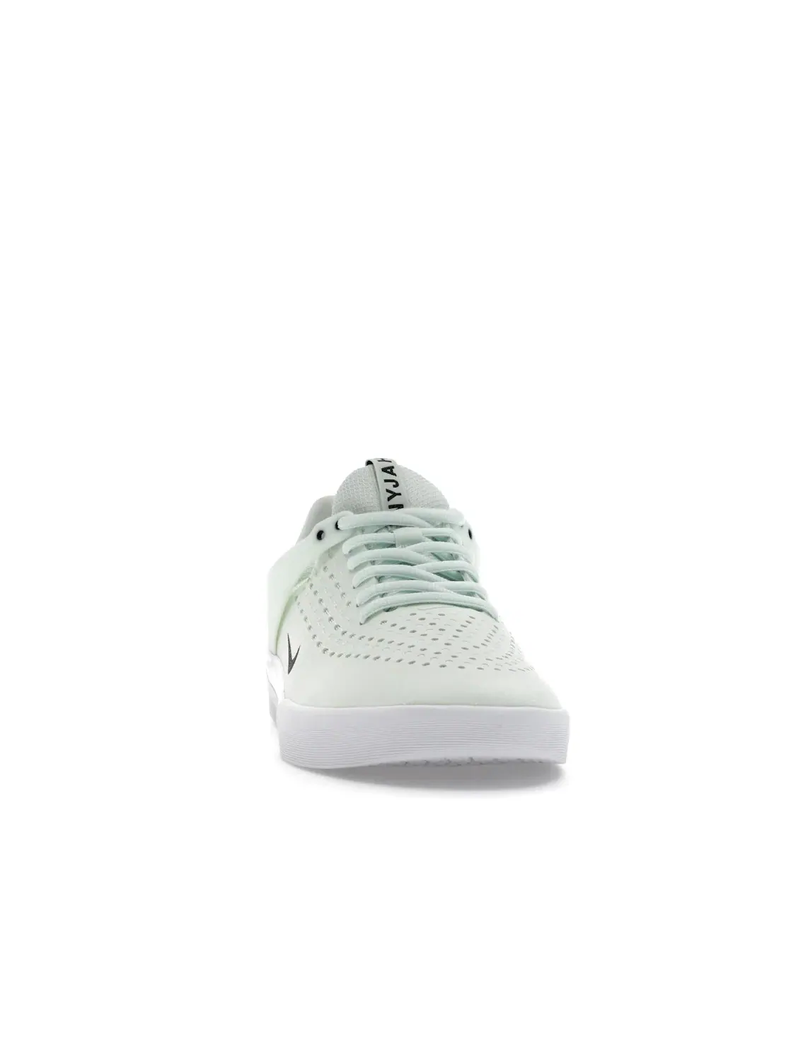 Мужские кроссовки с низким верхом Nike SB Zoom Nyjah 3 Nike — изображение 2 из 4, зеленый/розовый/черный