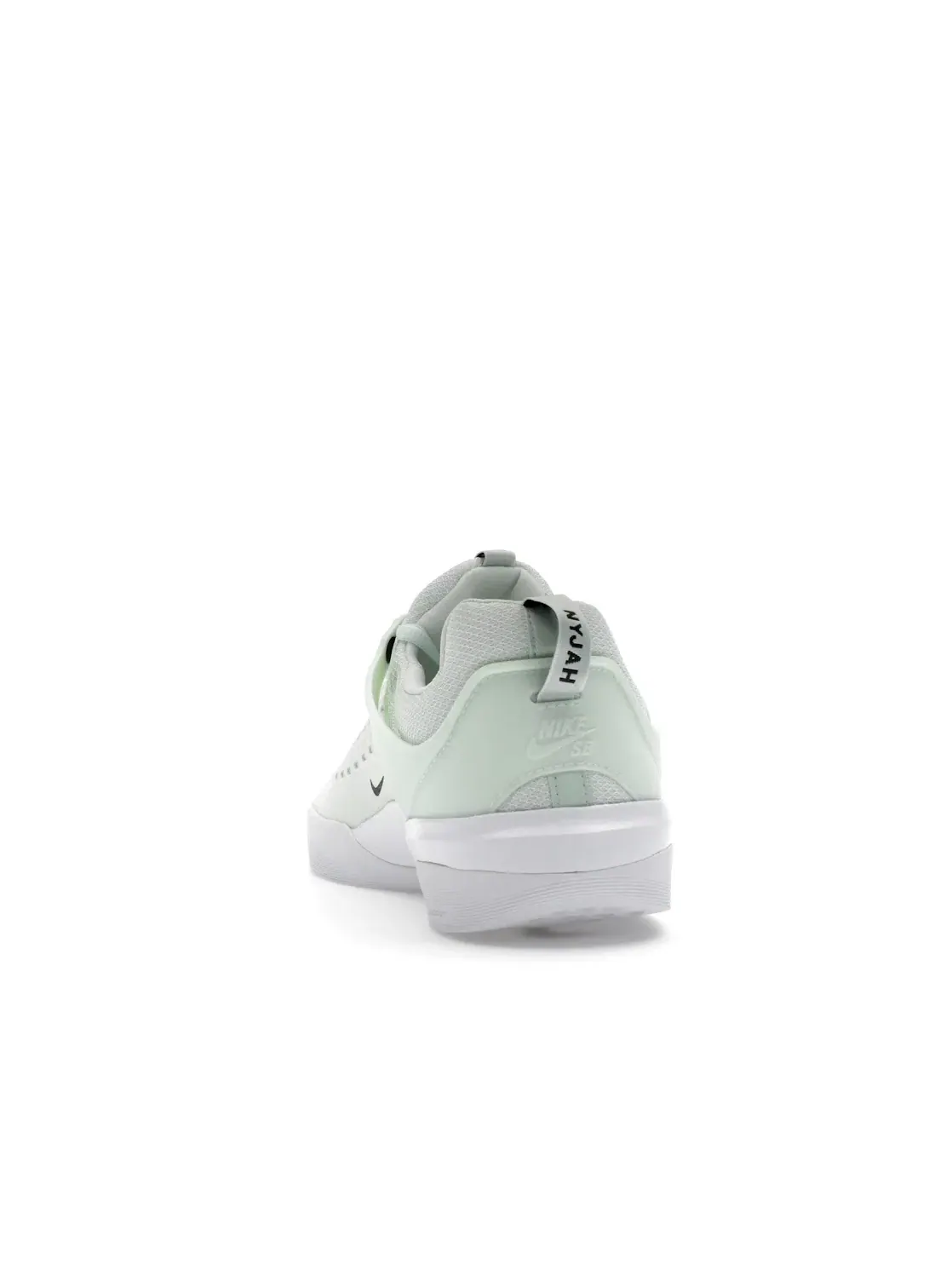 Мужские кроссовки с низким верхом Nike SB Zoom Nyjah 3 Nike — изображение 4 из 4, зеленый/розовый/черный