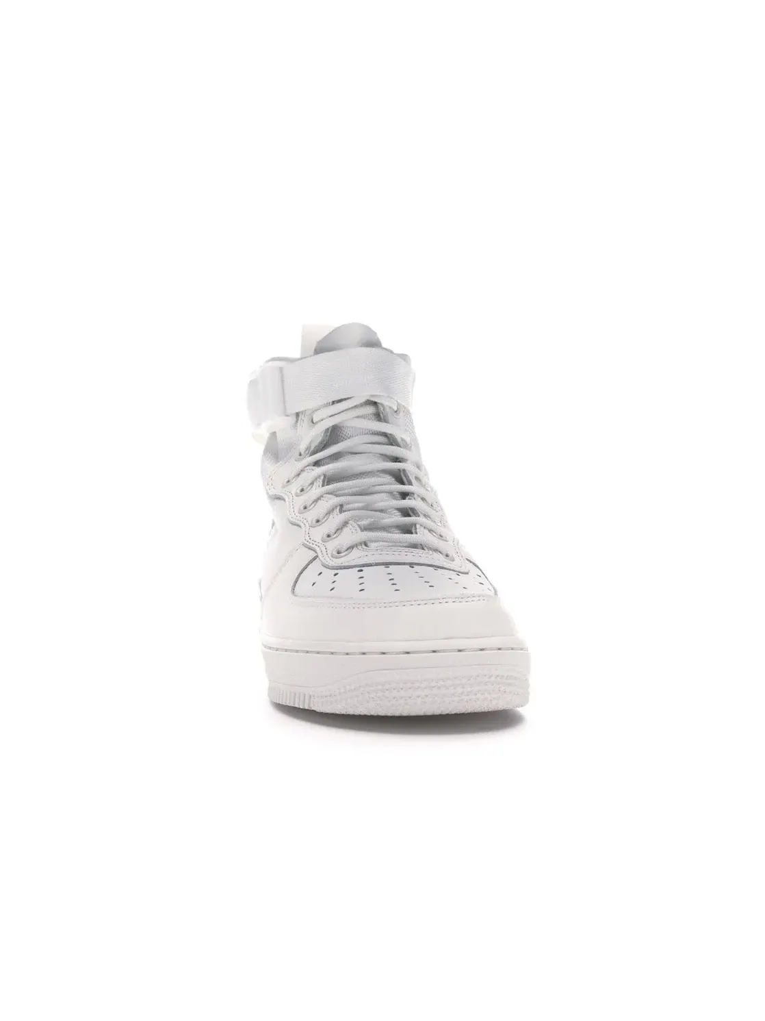 Мужские кроссовки высокие с кожаным верхом Nike SF Air Force 1 Mid — изображение 2 из 4