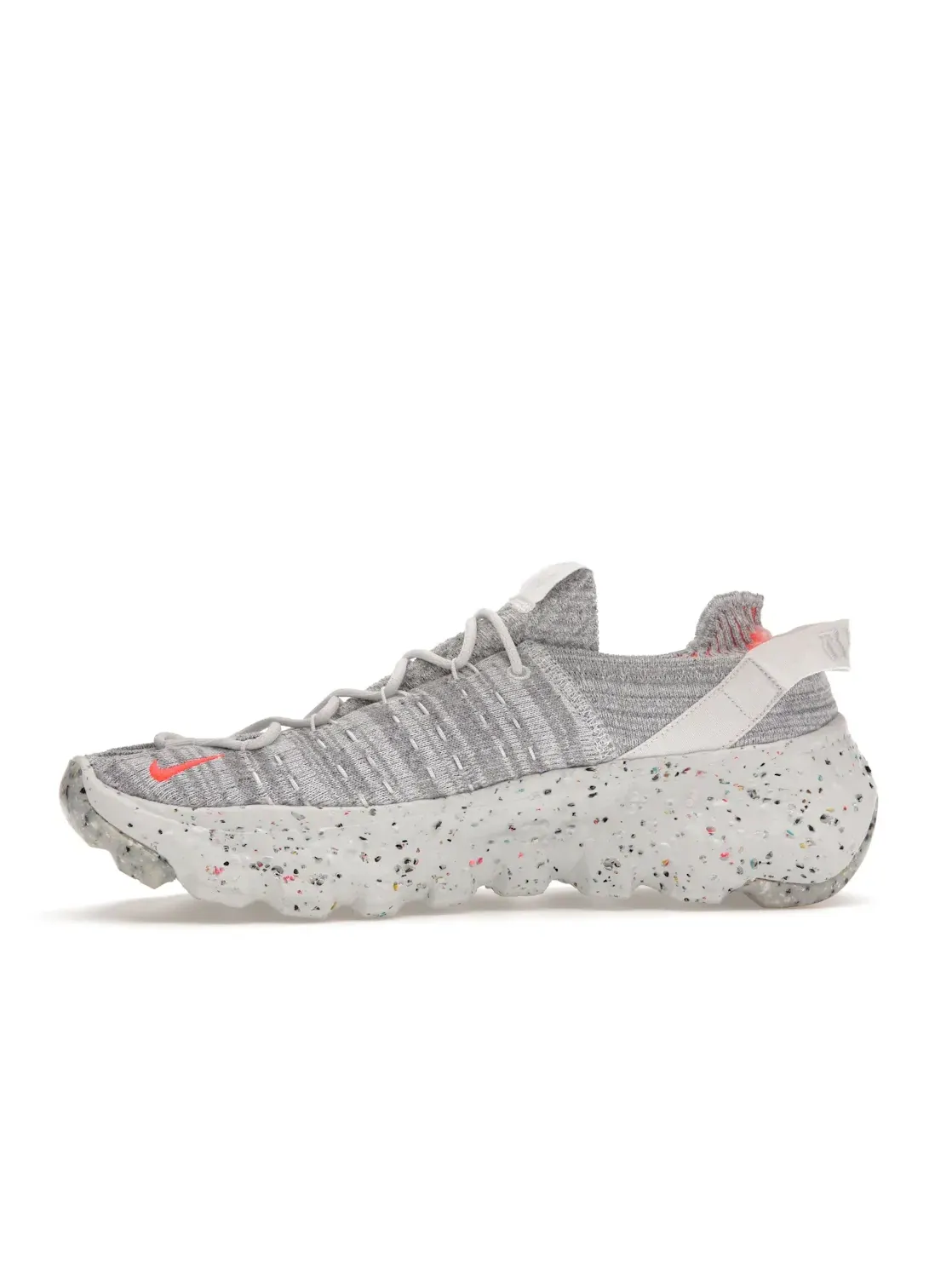 Женские кроссовки Lifestyle Nike Space Hippie 04 — изображение 3 из 4, белый/-серый-белый
